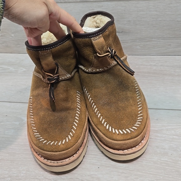 UGG Men\'s Ankle Brown Sheepskin Suede Boots Platform Shoes Sz 7 main image 9